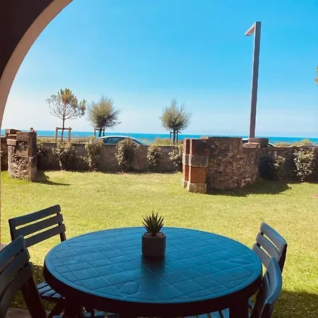 Terrace Ocean View Terrace And Pool أنغليه